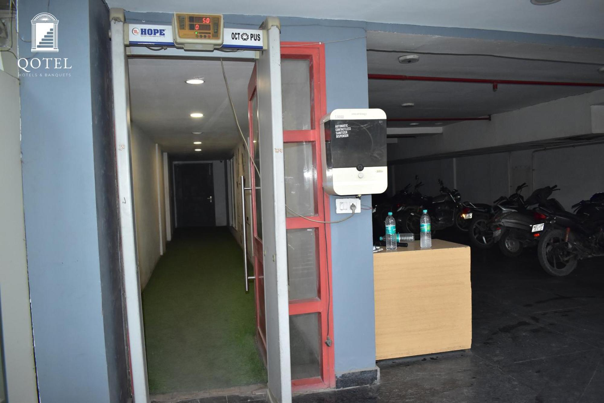 Hotel La Serene By Qotel-Gagan Vihar Anand Vihar New Delhi Exterior foto